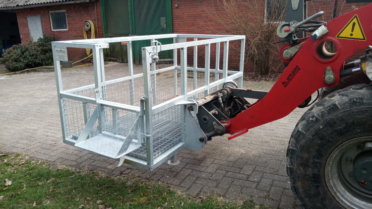 Frontladerkorb (27)