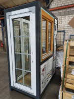 Haustür-und Fensterboxen (9)